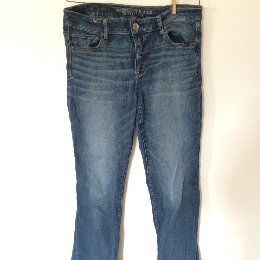 American Eagle Skinny Kick Mid Rise Dark Wash Jean